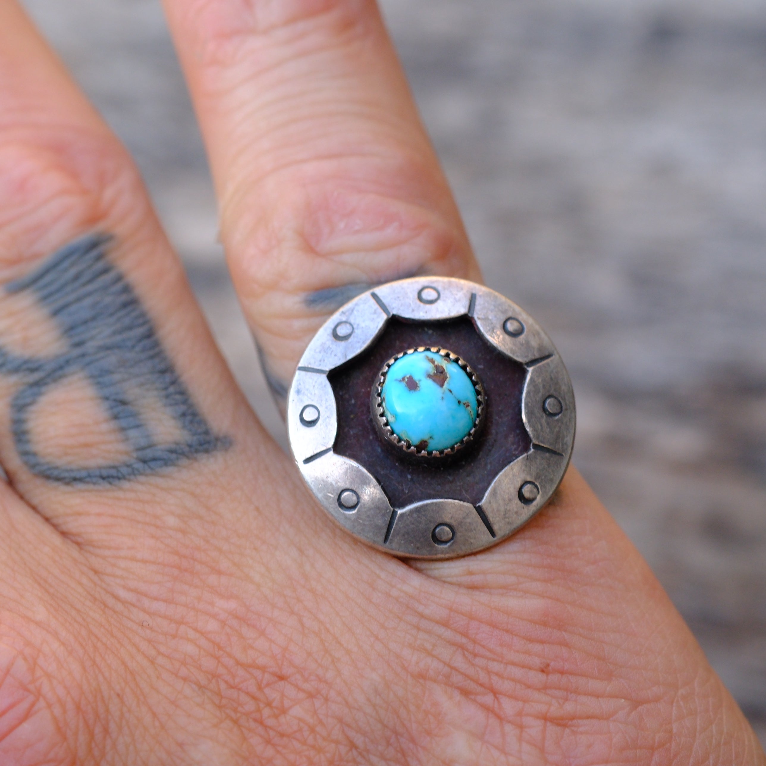 Vintage Sterling Turquoise Shadowbox Ring 5.75