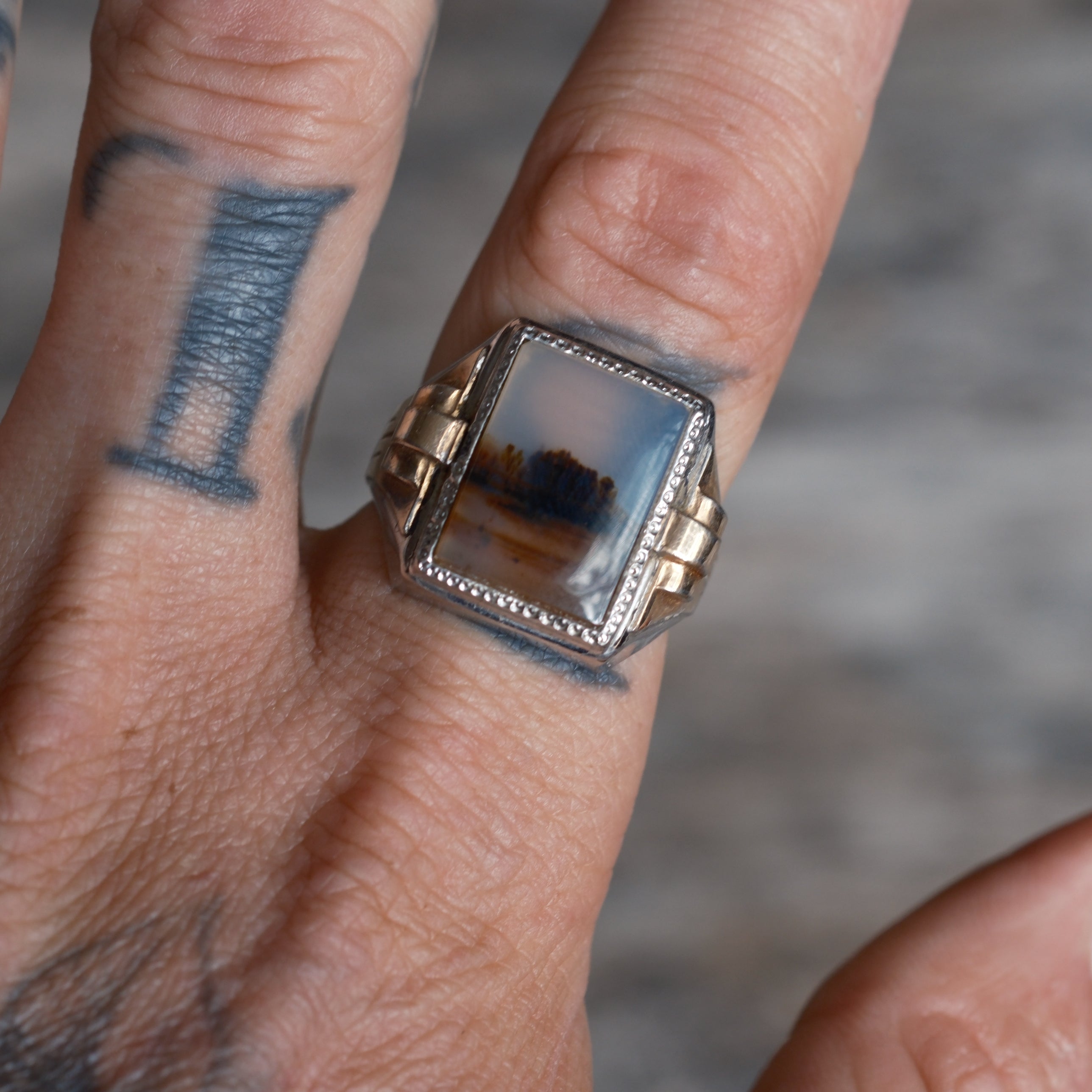 Vintage Sterling and Gold Agate Signet Ring Ring 9.75