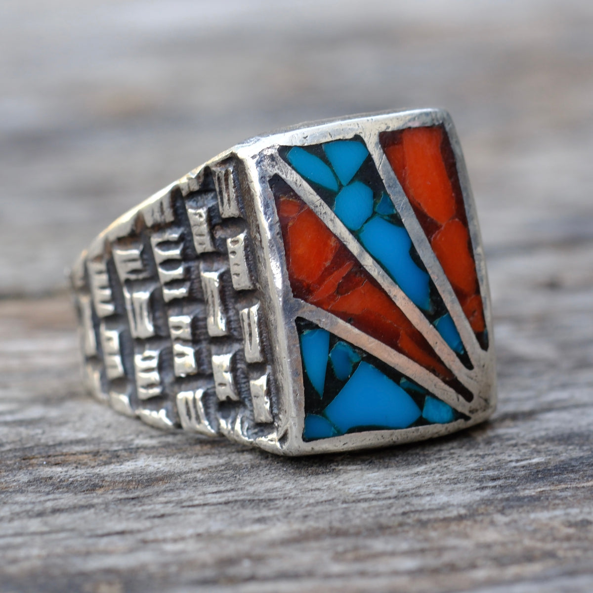 Vintage Sterling Turquoise and Coral Inlay Sunrise Ring 10