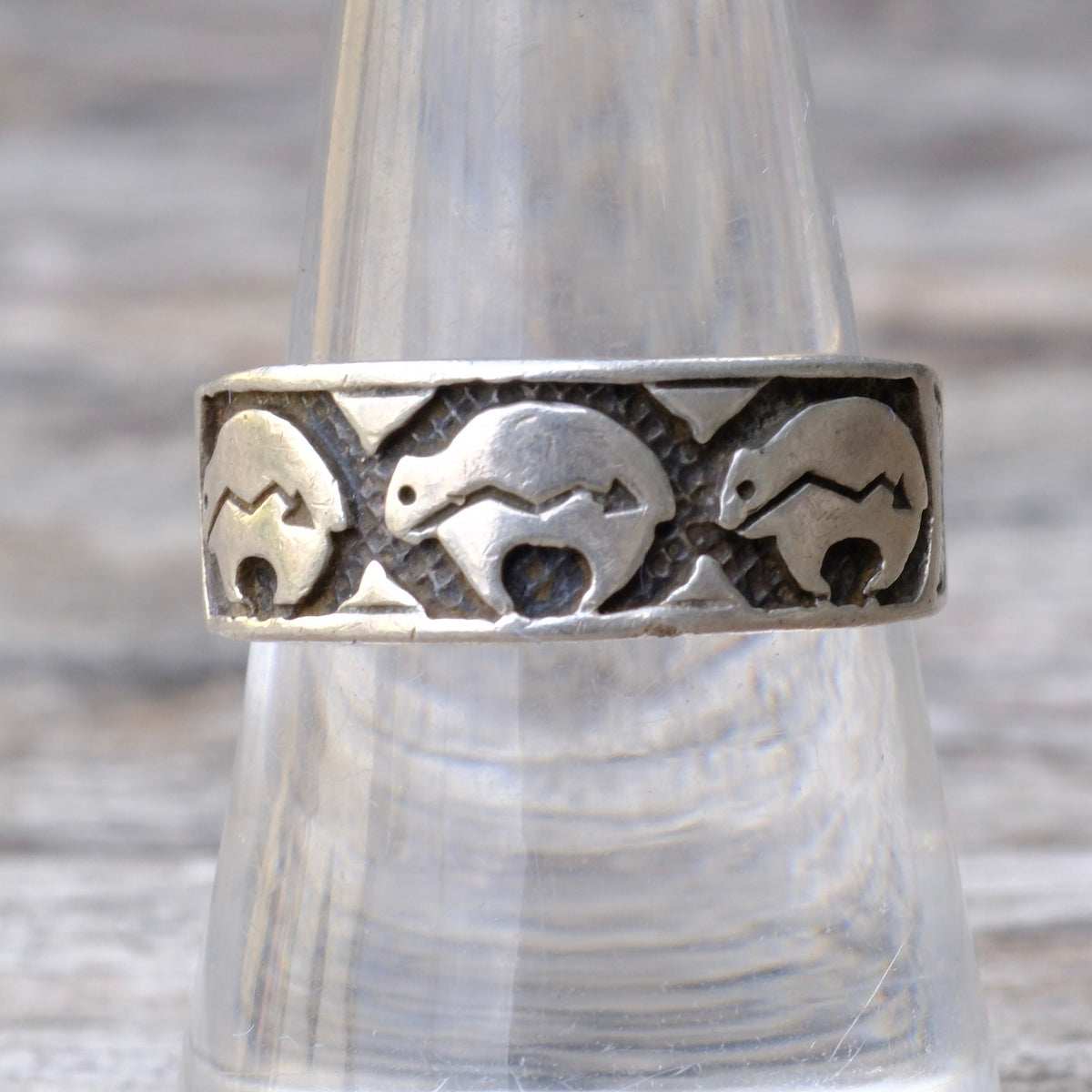 Vintage Sterling Hopi Bear Band Ring 8.75