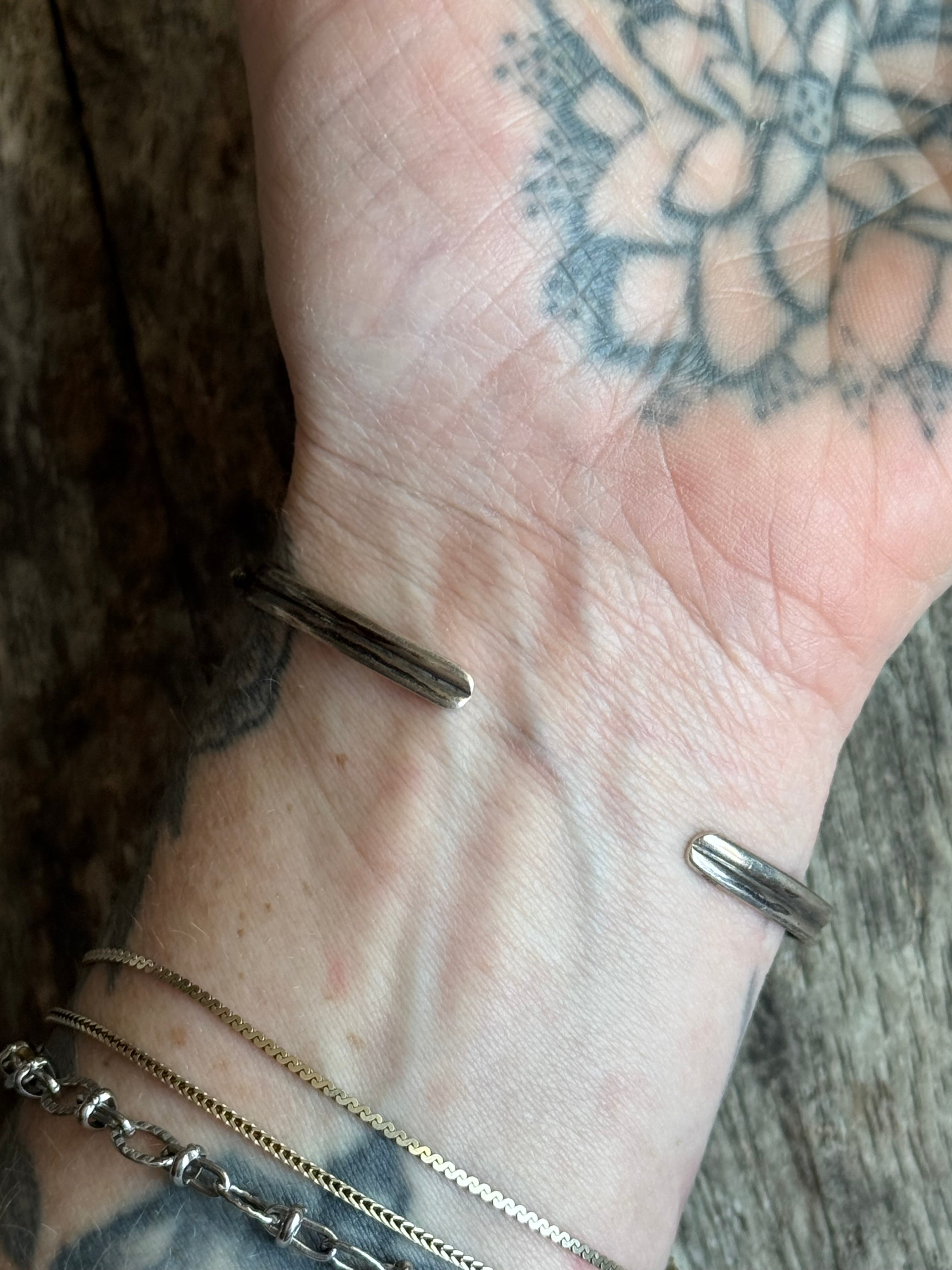 Vintage Sterling Silver Turquoise Roped Cuff