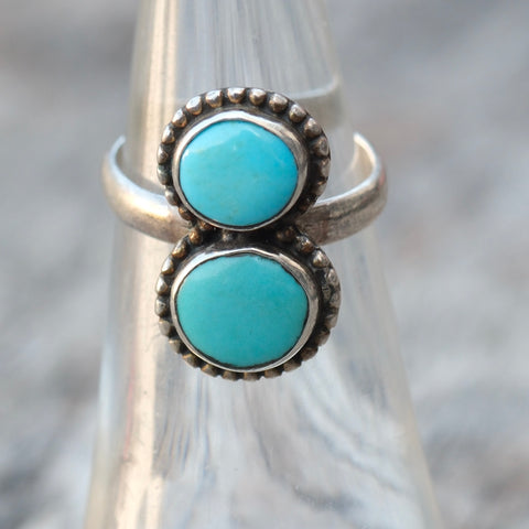 Vintage Sterling 2-Stone Turquoise Ring 4.75