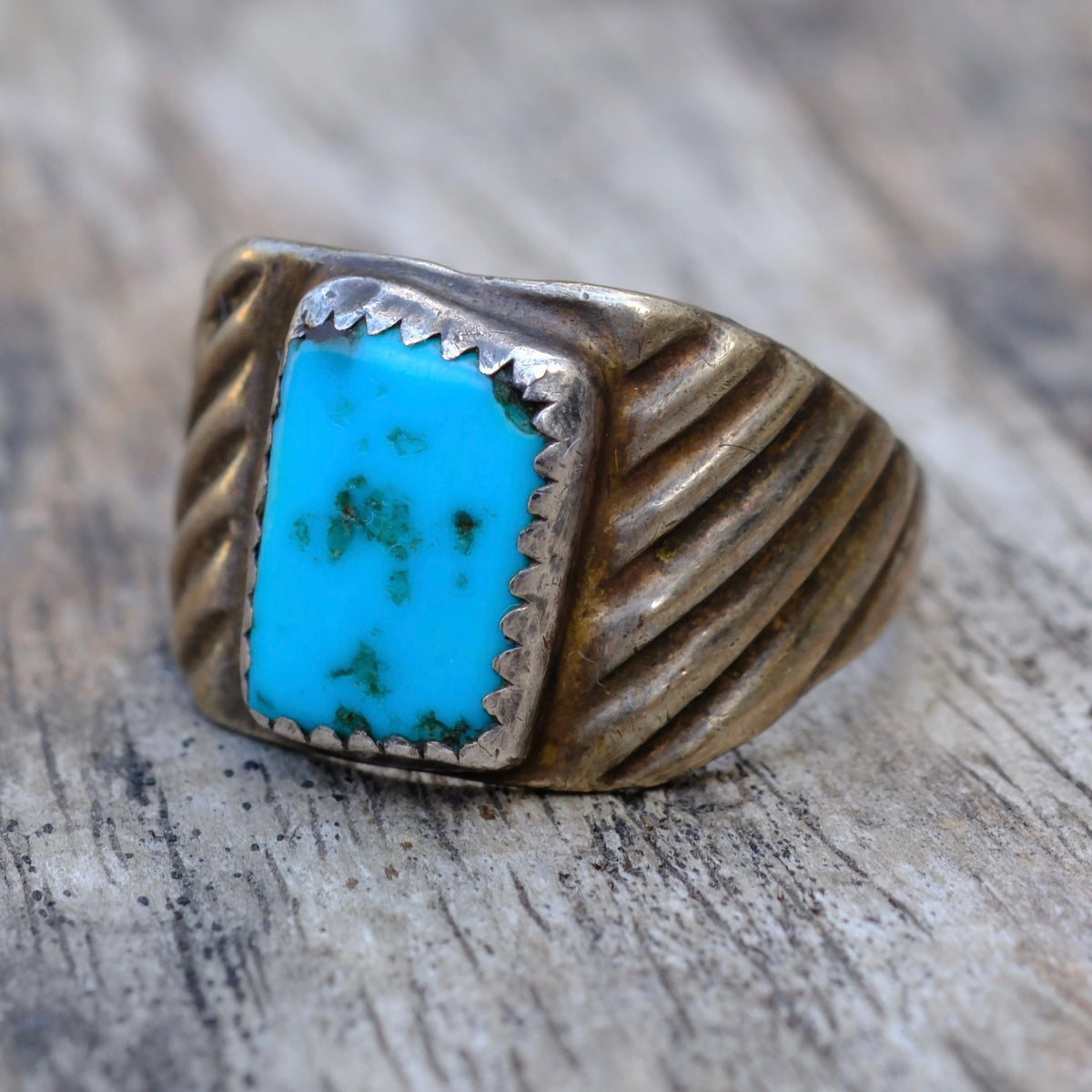 Vintage Sterling Turquoise Stamped Band Ring 10.5