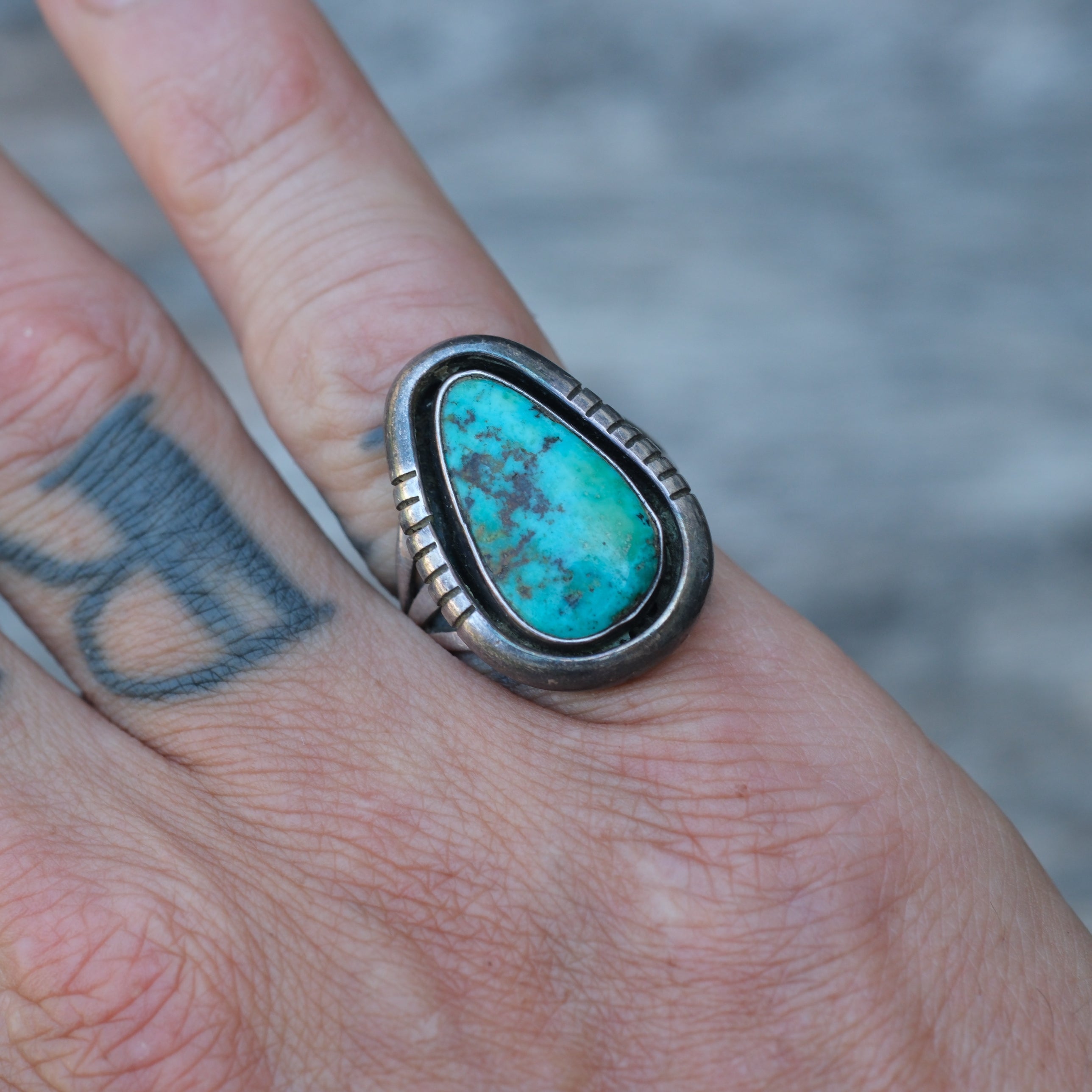 Vintage Sterling Turquoise Ring 6.75