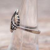 Vintage Sterling Leaf Ring 7.25