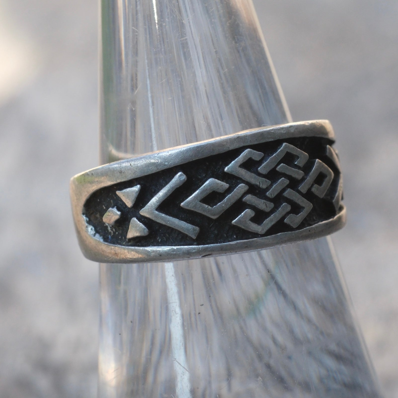 Vintage Sterling Silver Celtic Pattern Ring 6