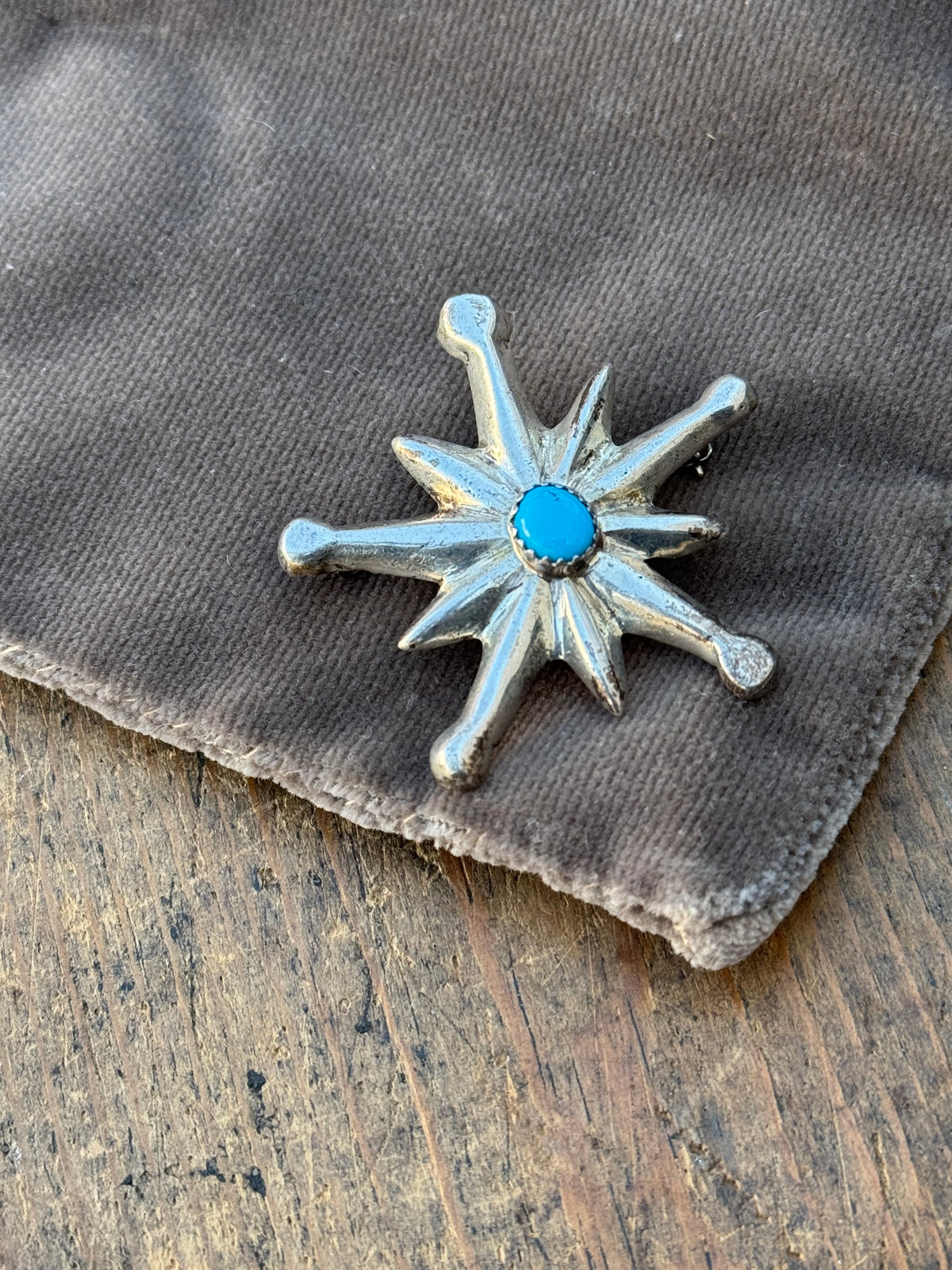 Vintage Sterling Silver Turquoise Sandcast Star Pin