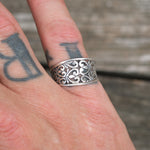 Vintage Sterling Floral Ring 7.75