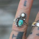 Vintage Sterling Turquoise and MOP Feather Ring 5.25