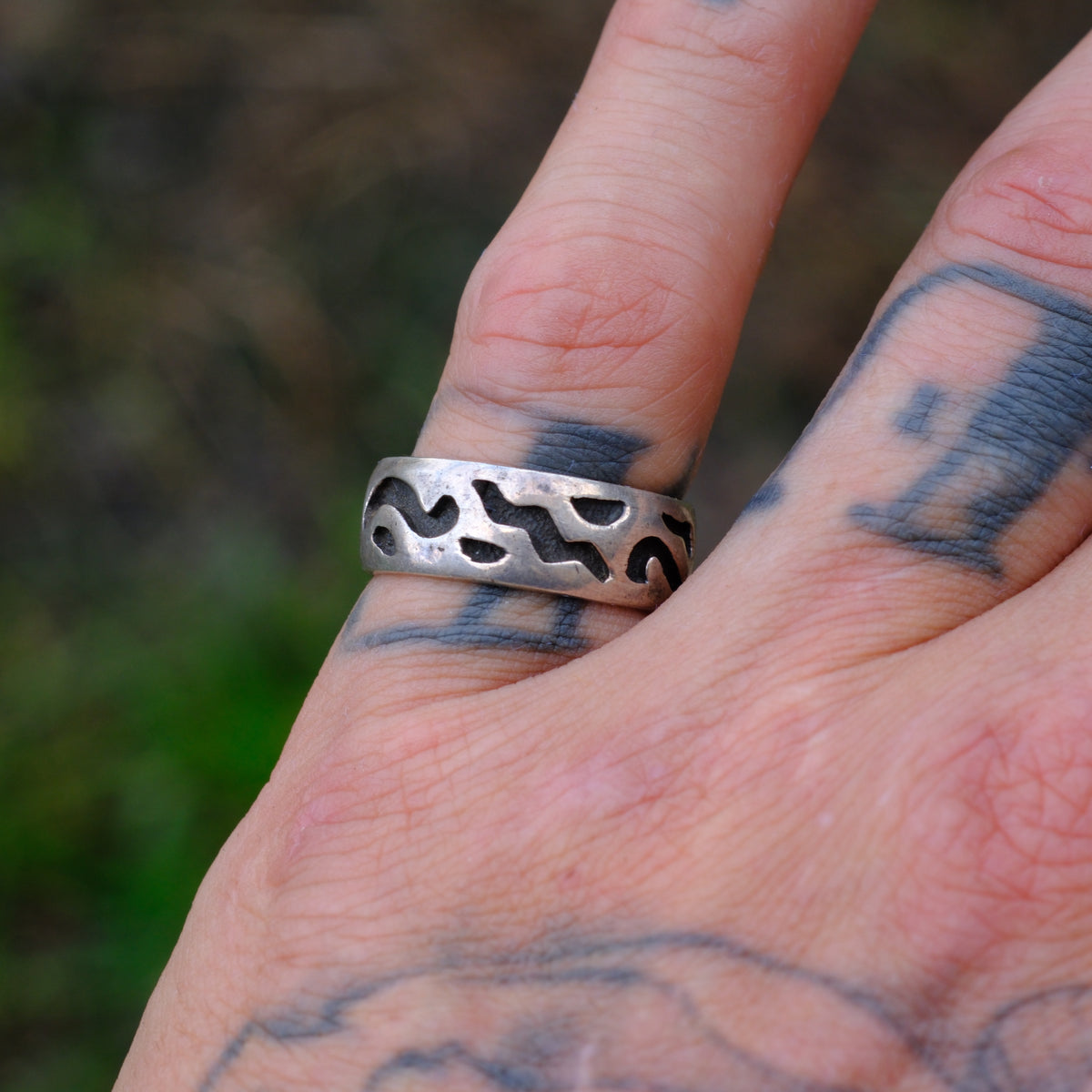 Vintage Sterling Stamped Band Ring 7.5