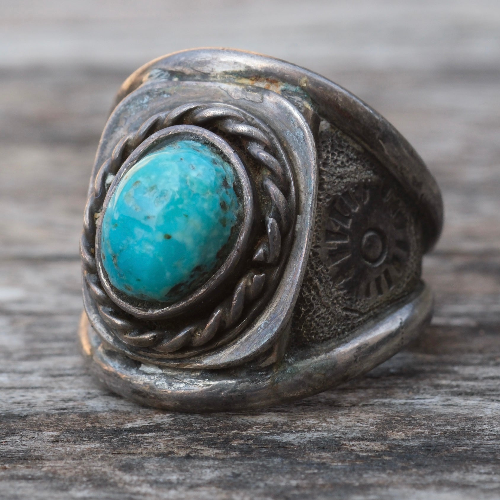 Vintage Sterling Turquoise Stamped Band Ring 8.5