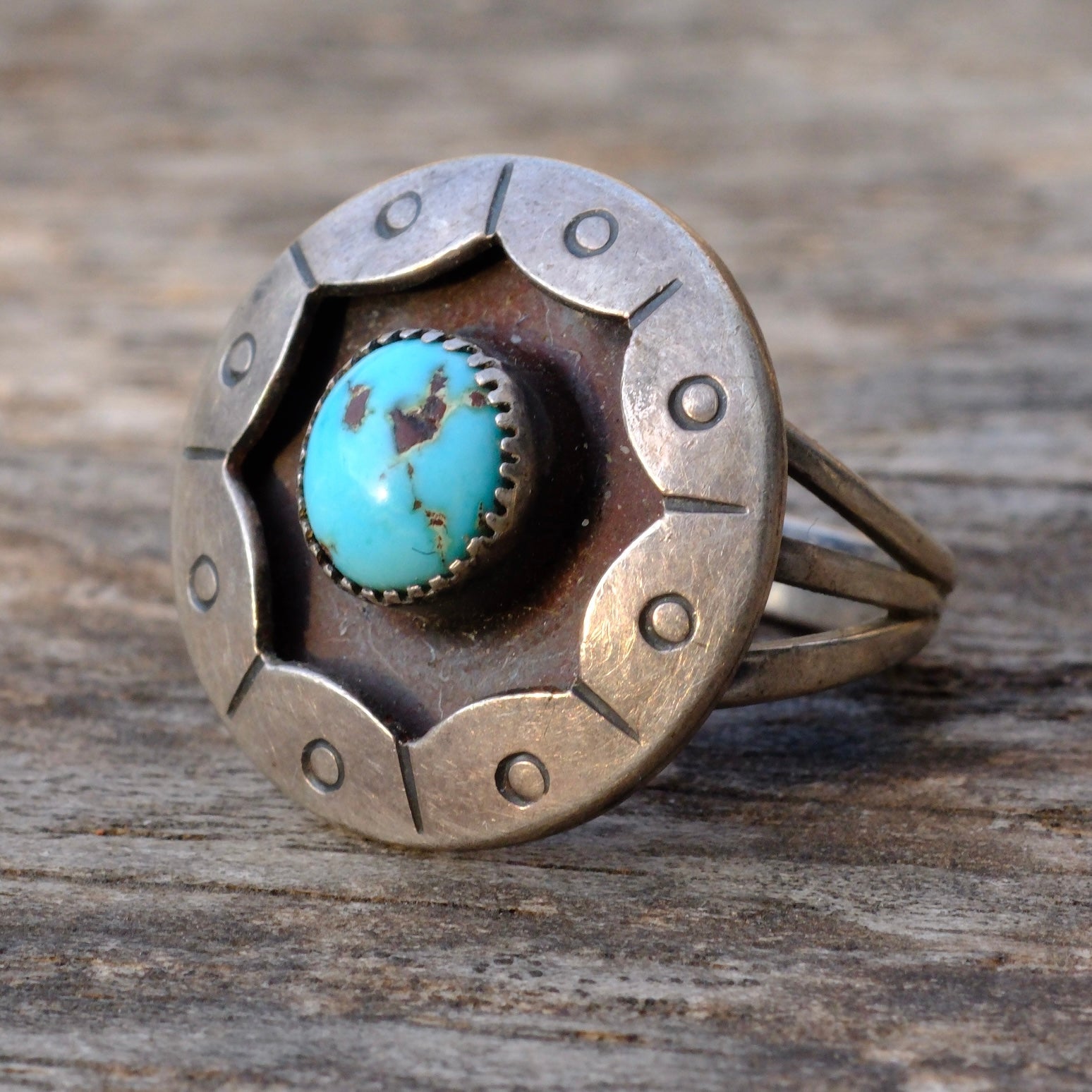 Vintage Sterling Turquoise Shadowbox Ring 5.75