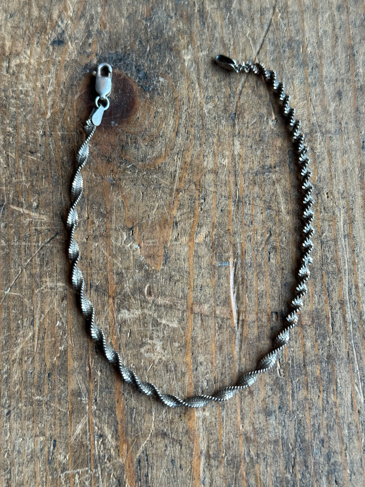 Vintage Sterling Silver Twist Herringbone Chain Bracelet