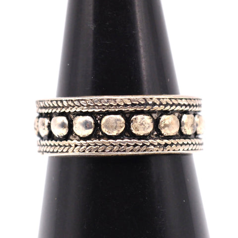 Vintage Sterling Silver Dotted Band Ring 8.75