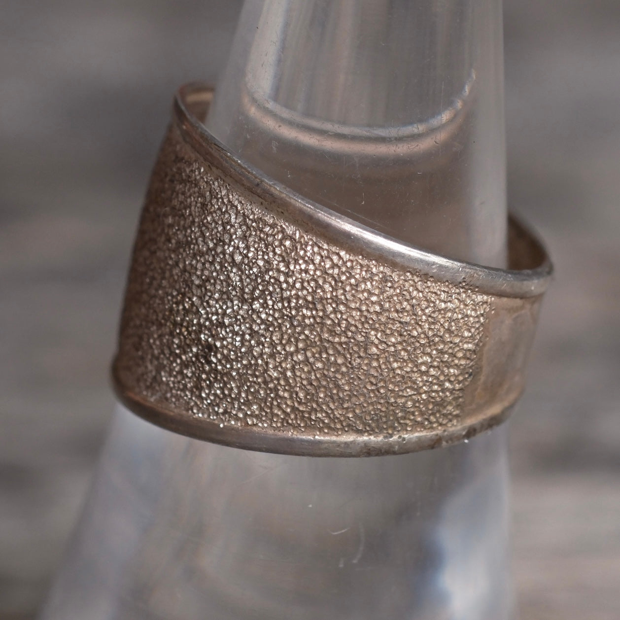 Vintage Sterling Silver Textured Modernist Band Ring 8
