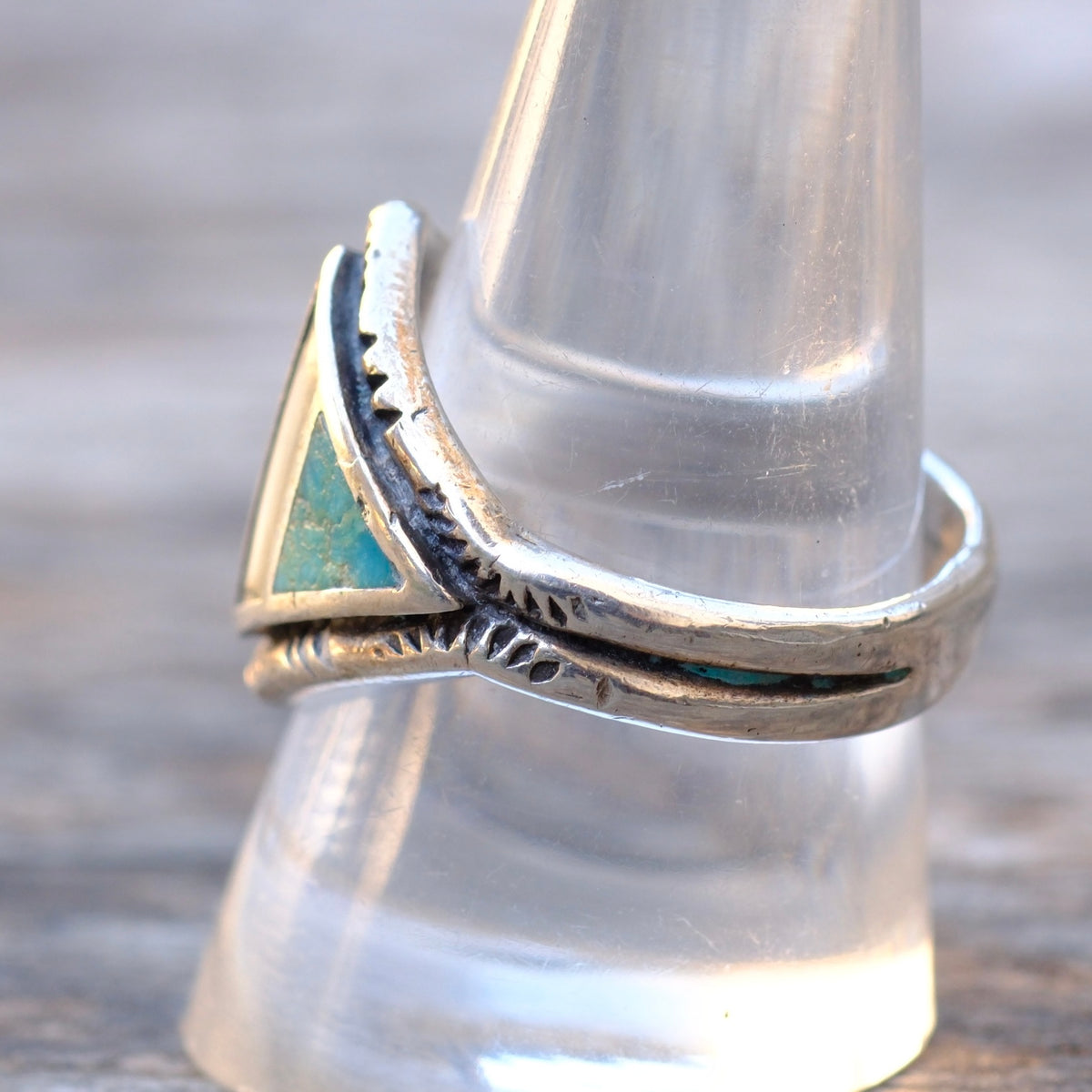 Vintage Sterling Turquoise and Mother Of Pearl Inlay Ring 10