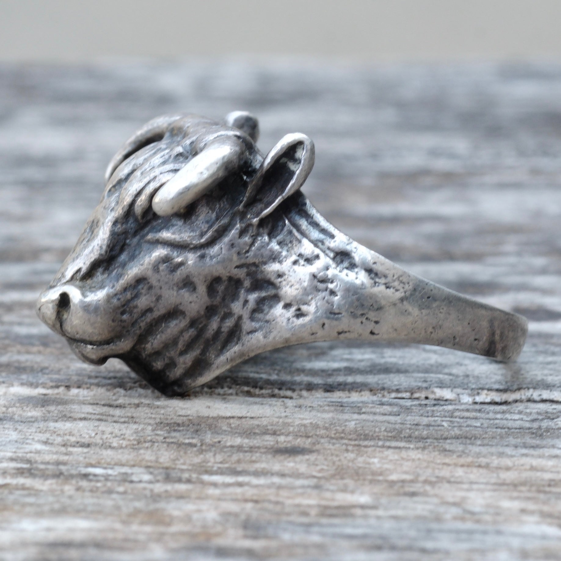 Vintage Sterling Silver Bull Ring 9.75