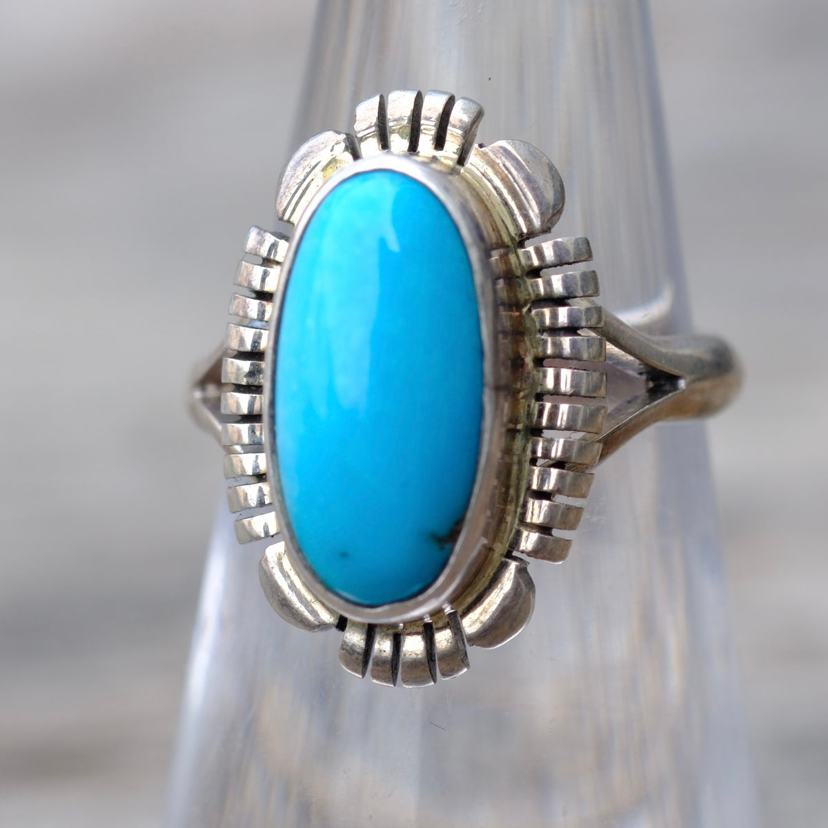 Vintage Sterling Turquoise Ring 4.75