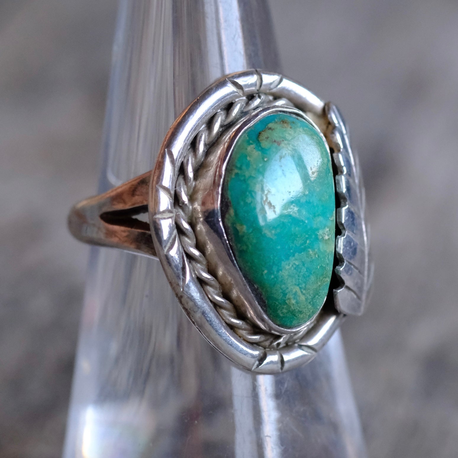Vintage Sterling Turquoise Roper Ring 6.25