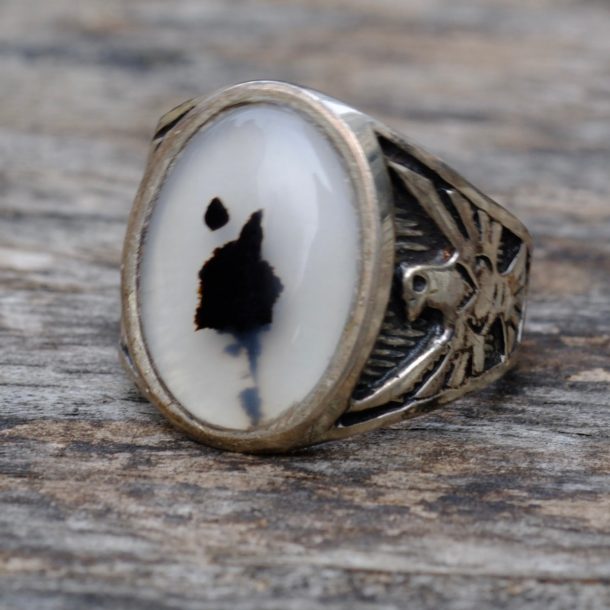Vintage Sterling Agate Thunderbird Ring 9.25