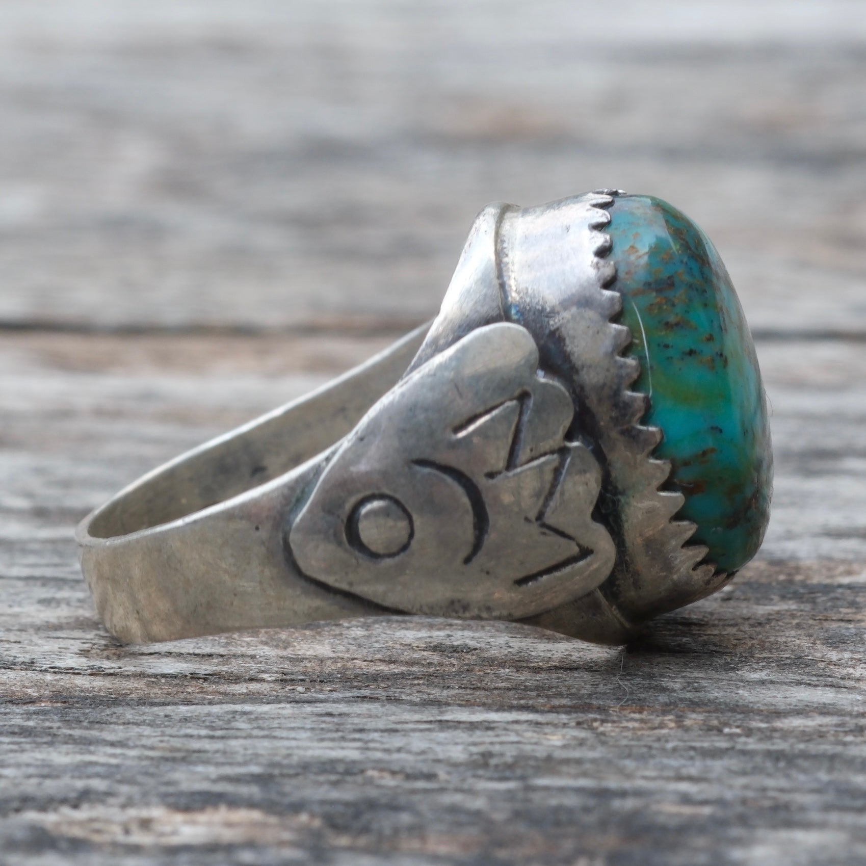 Vintage Sterling Turquoise Stamped Band Ring 7