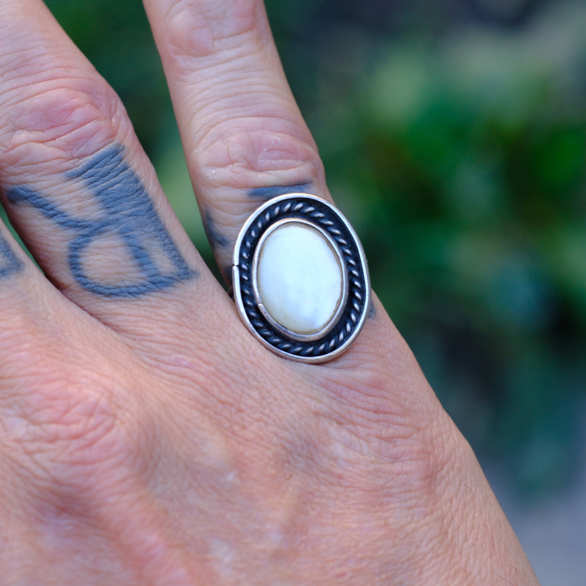 Vintage Sterling Mother Of Pearl Roper Ring 6.5