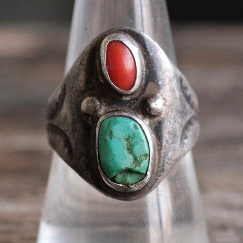 Vintage Sterling Turquoise and Coral Stamped Band Ring 9.25