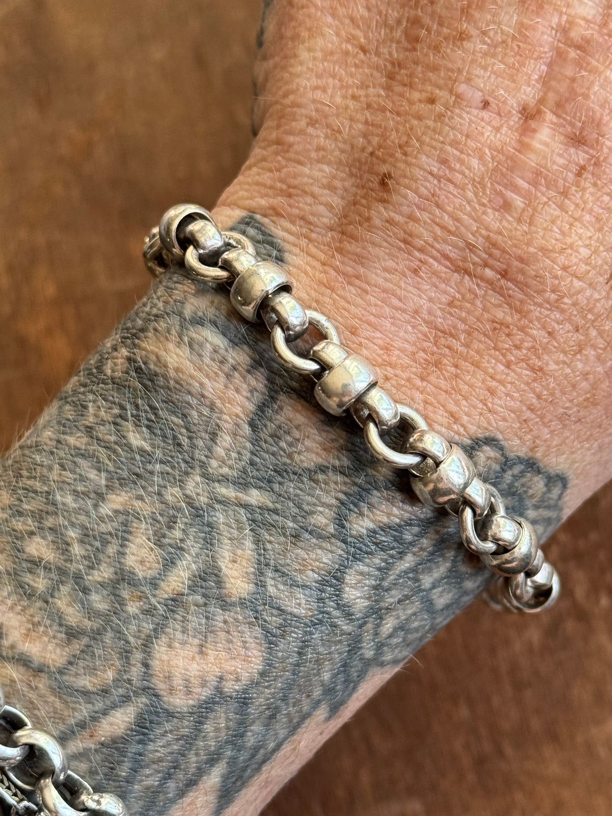 Vintage Sterling Silver 8.5” Interlocked Link Toggle Chain Bracelet