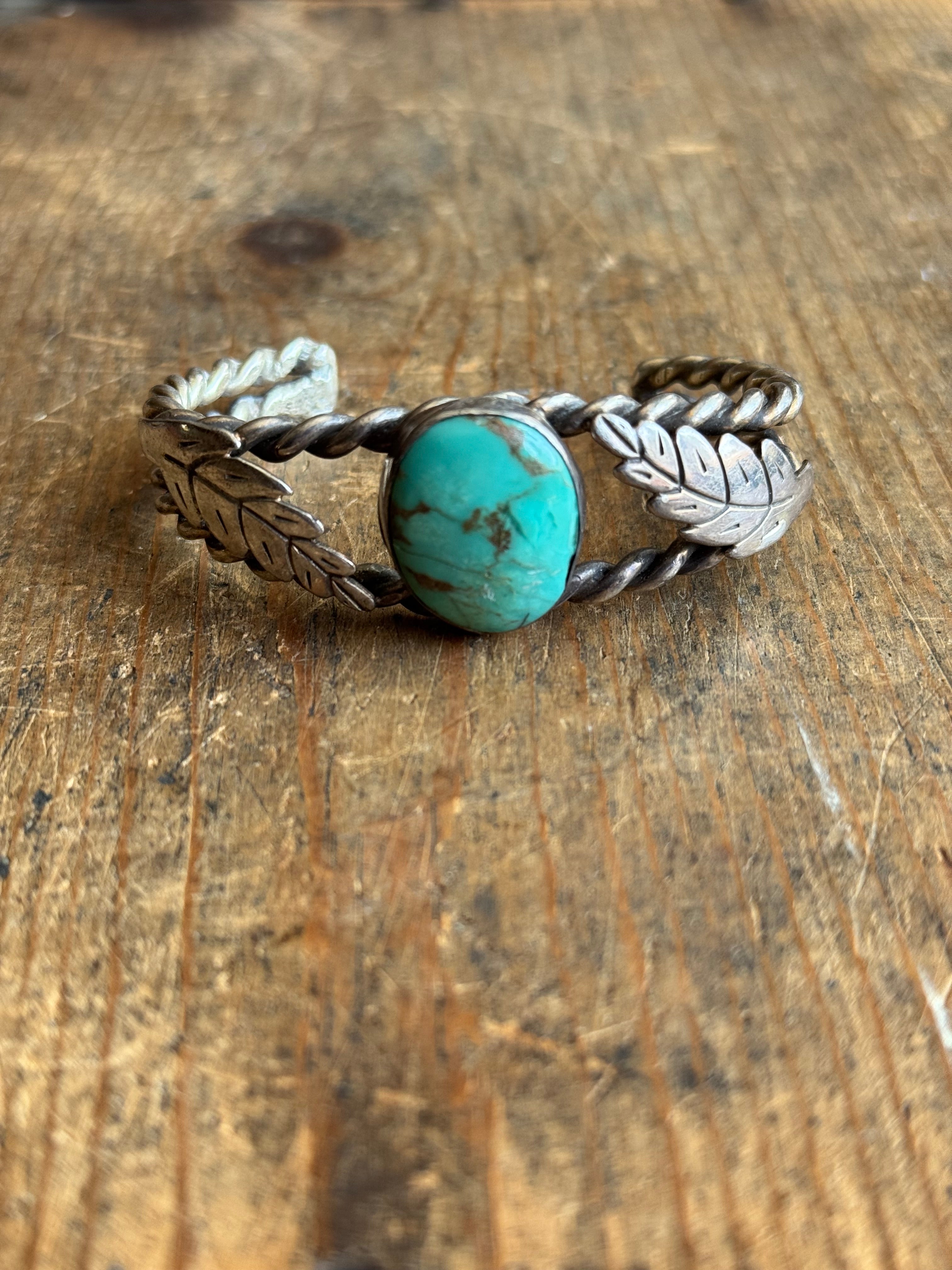 Vintage Sterling Silver Turquoise Leaf Cuff