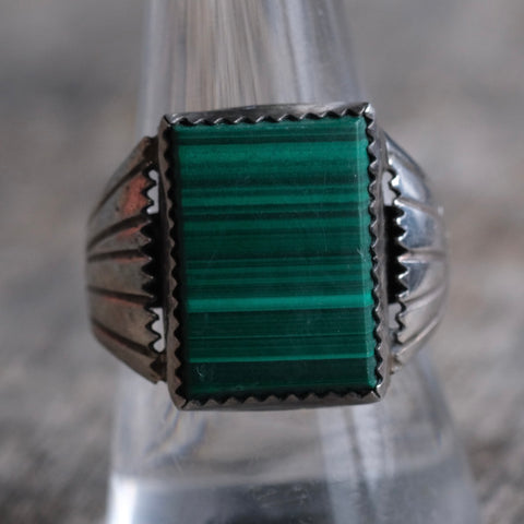 Vintage Sterling Malachite Ribbed Band Ring 10