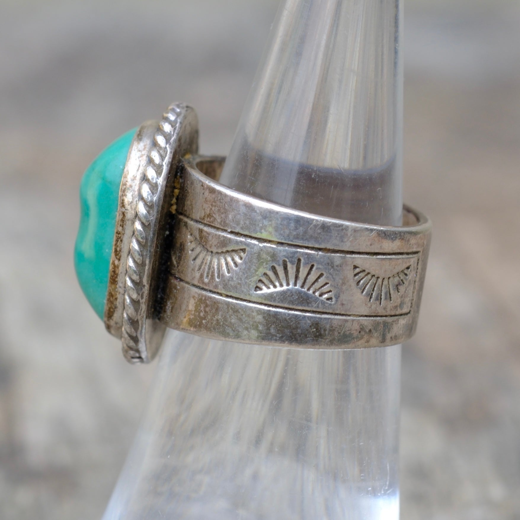 Vintage Sterling Turquoise Stamped Band Ring 6