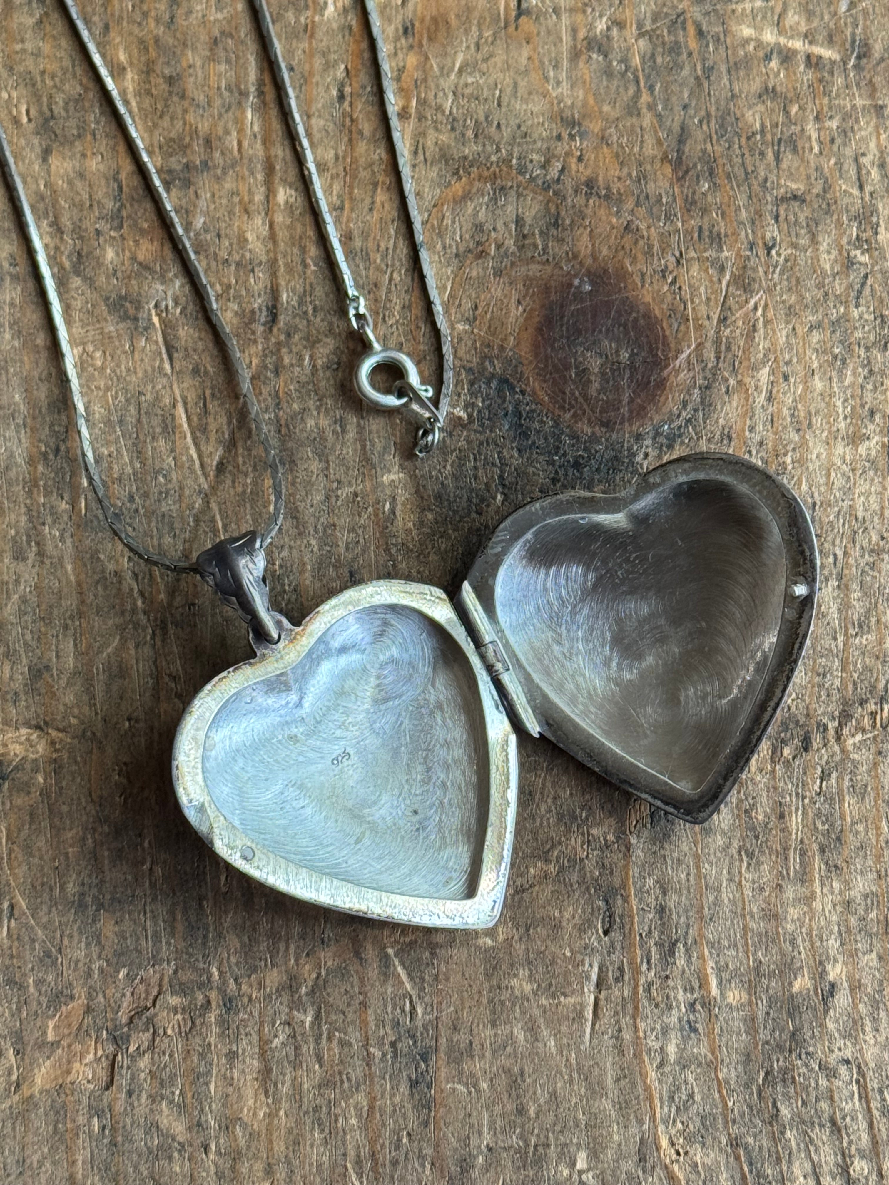 Vintage Sterling Silver Etched Heart Locket Necklace