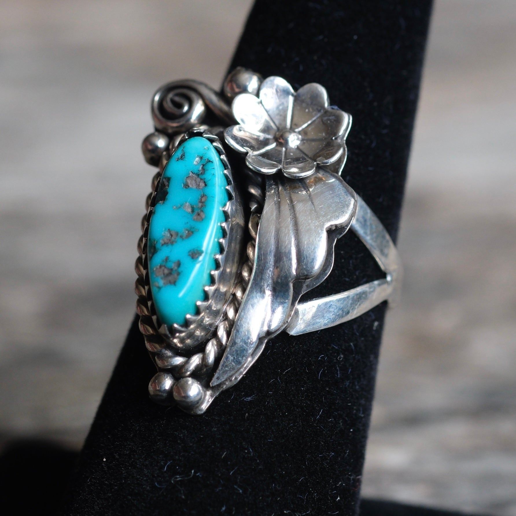 Vintage Sterling Turquoise Blossom Ring 7.25