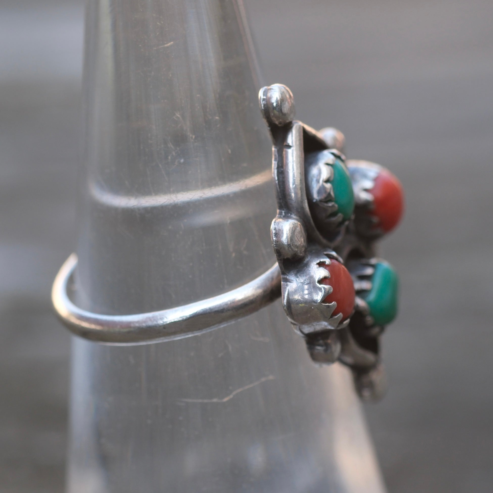 Vintage Sterling Turquoise and Coral Cluster Ring 5.25