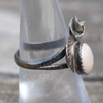Vintage Sterling Mother Of Pearl Feather Ring 7.25