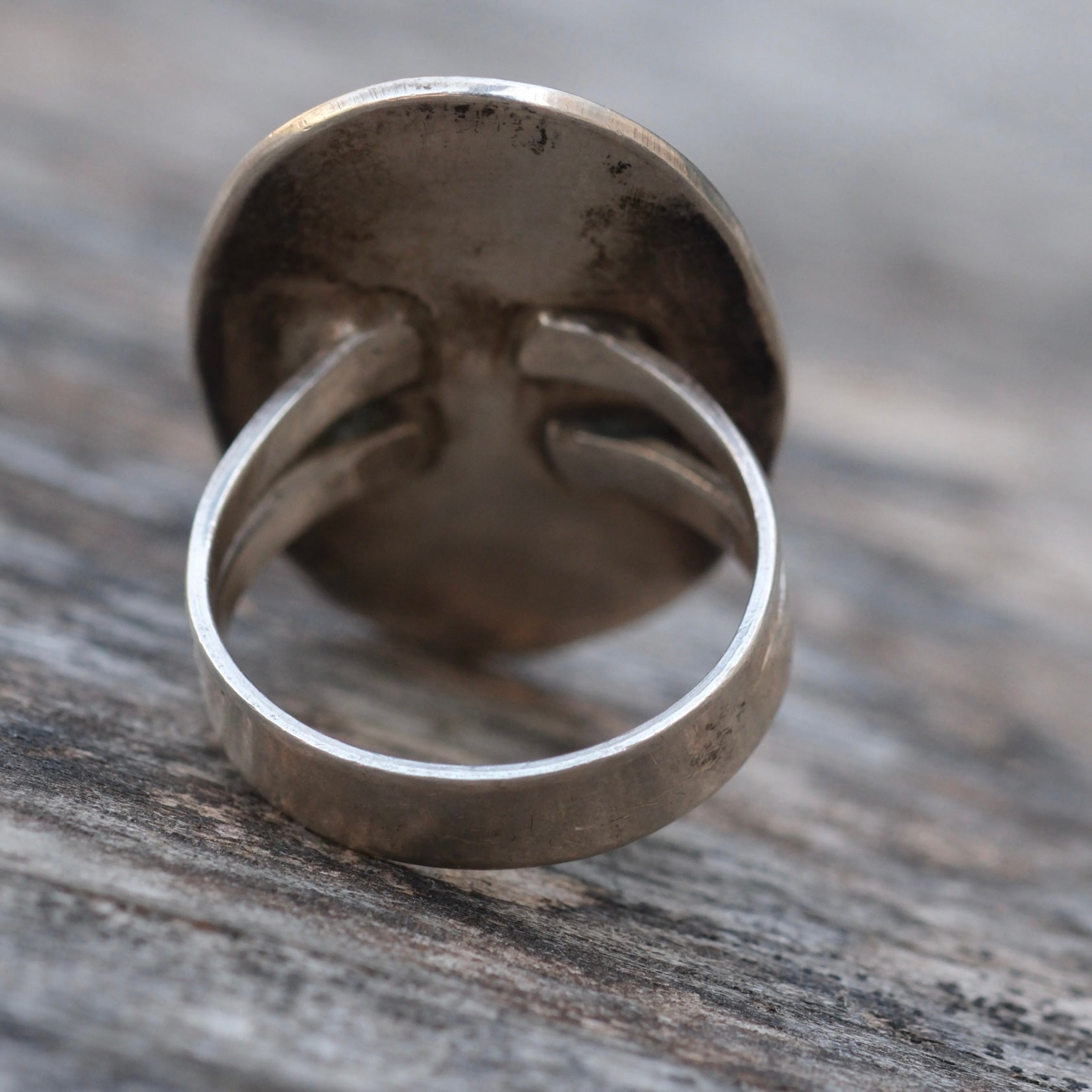 Vintage Sterling Turquoise Stamped Leaf Ring 5.5