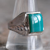 Vintage Sterling Green Stone Signet Ring 11