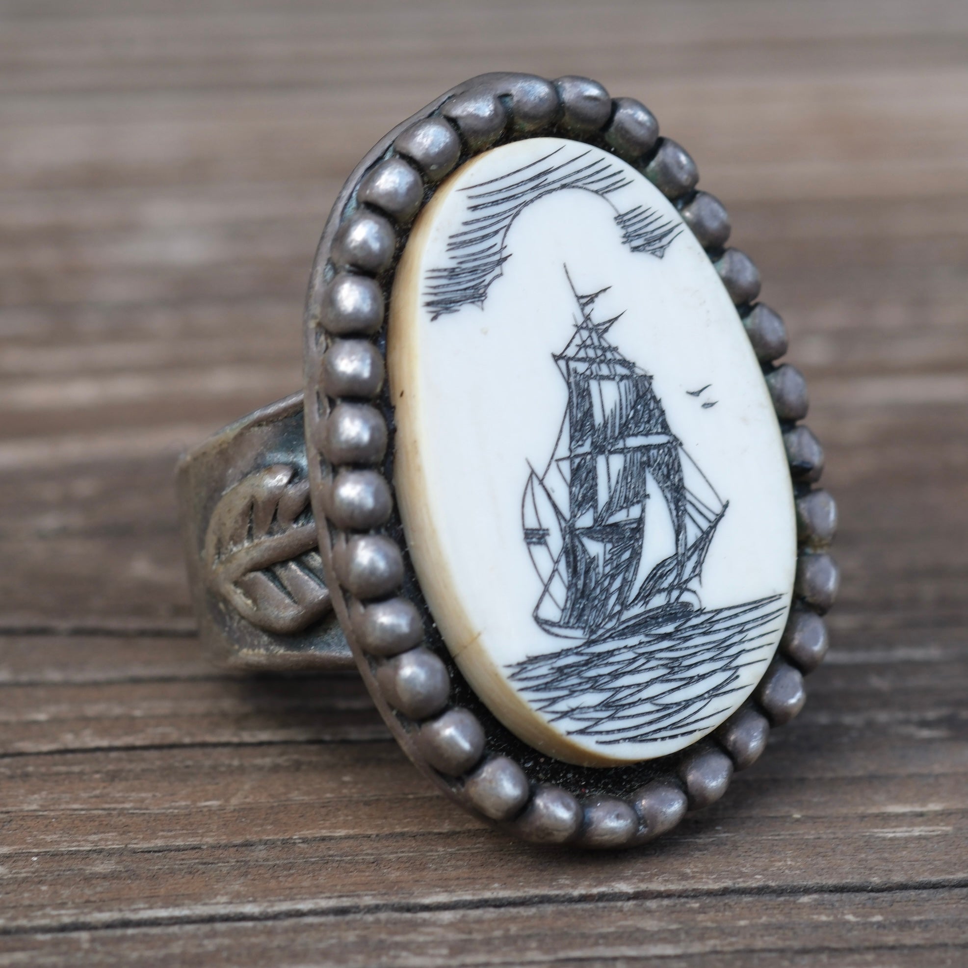 Vintage Sterling Tall Ship Scrimshaw Ring 9