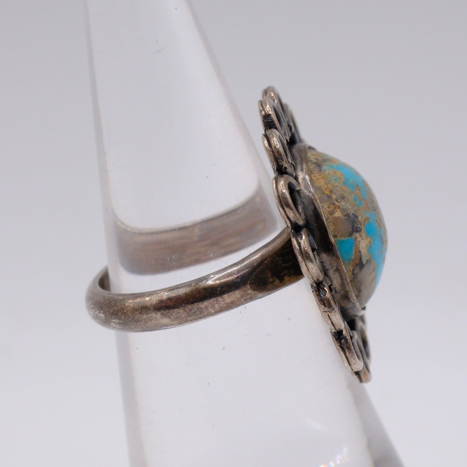 Vintage Sterling Turquoise Florette Ring 4.75