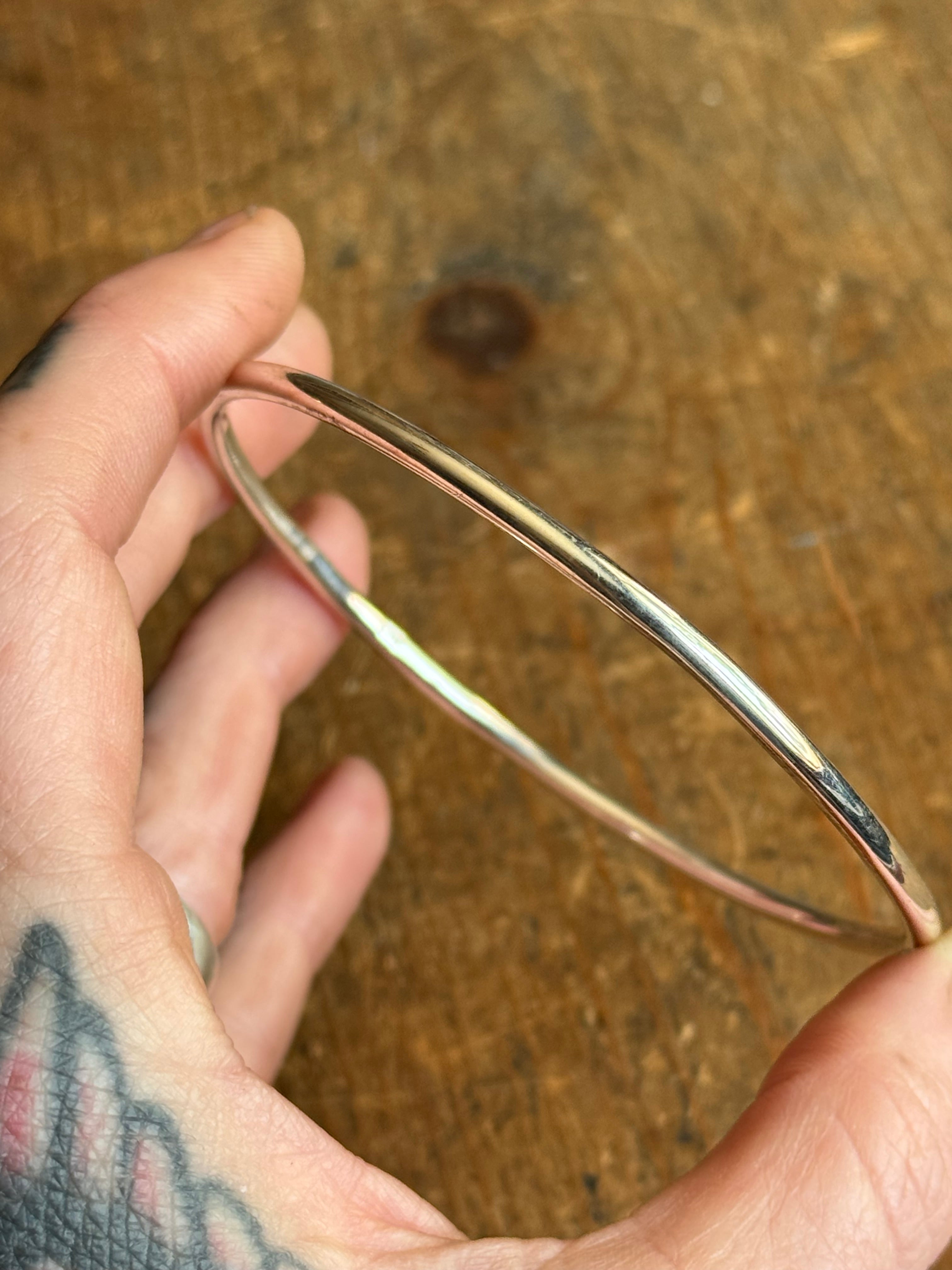 Vintage Sterling Silver Round Bangle