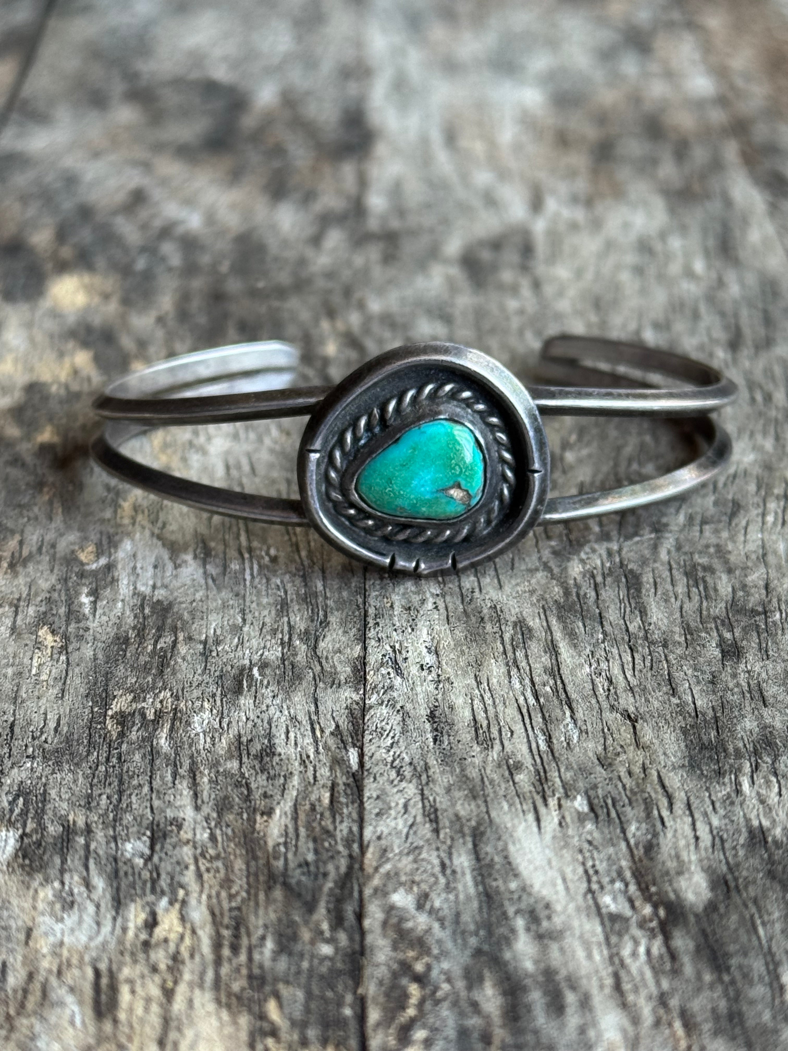 Vintage Sterling Silver Turquoise Triangle Wire Cuff