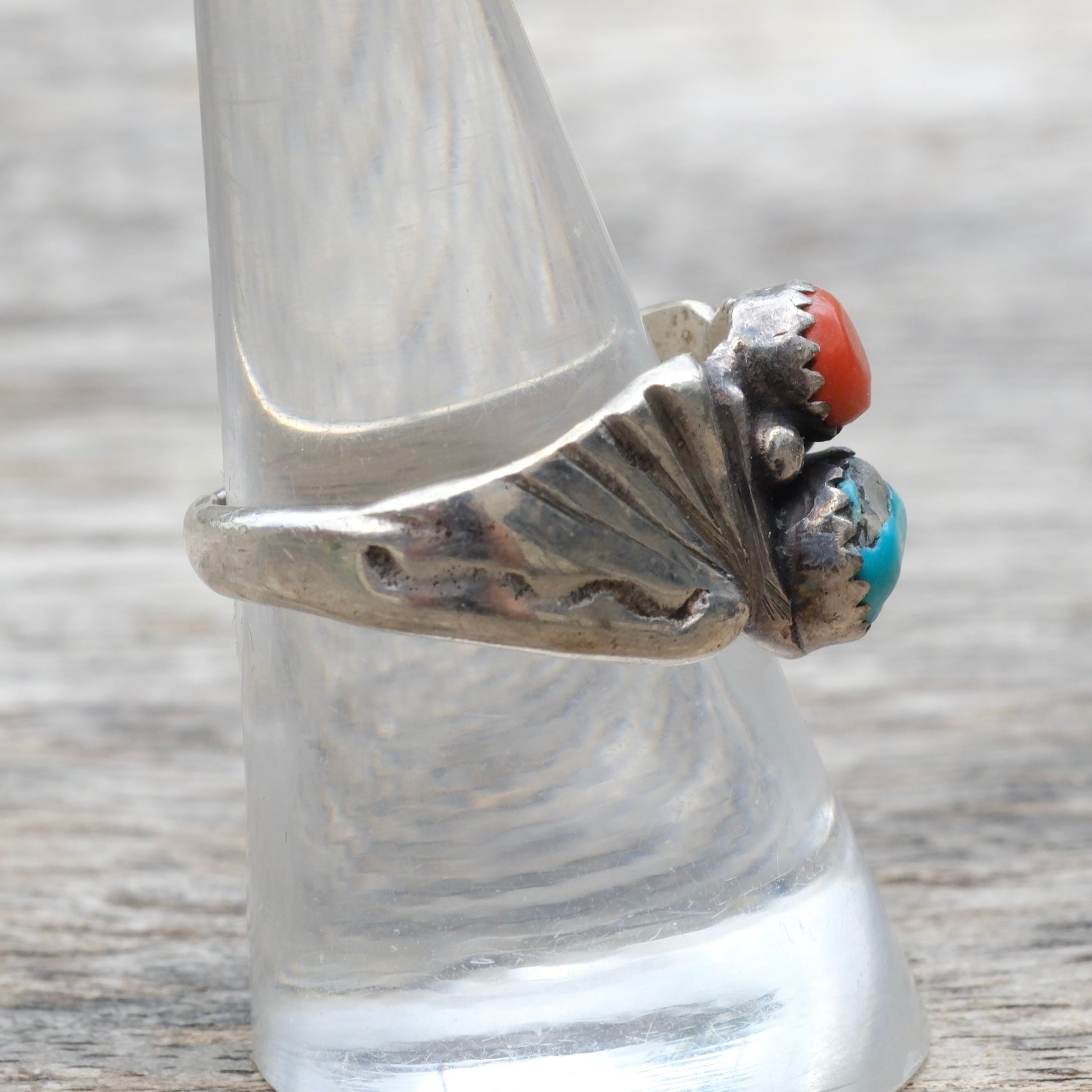 Vintage Sterling Turquoise and Coral Stamped Band Ring 8.75