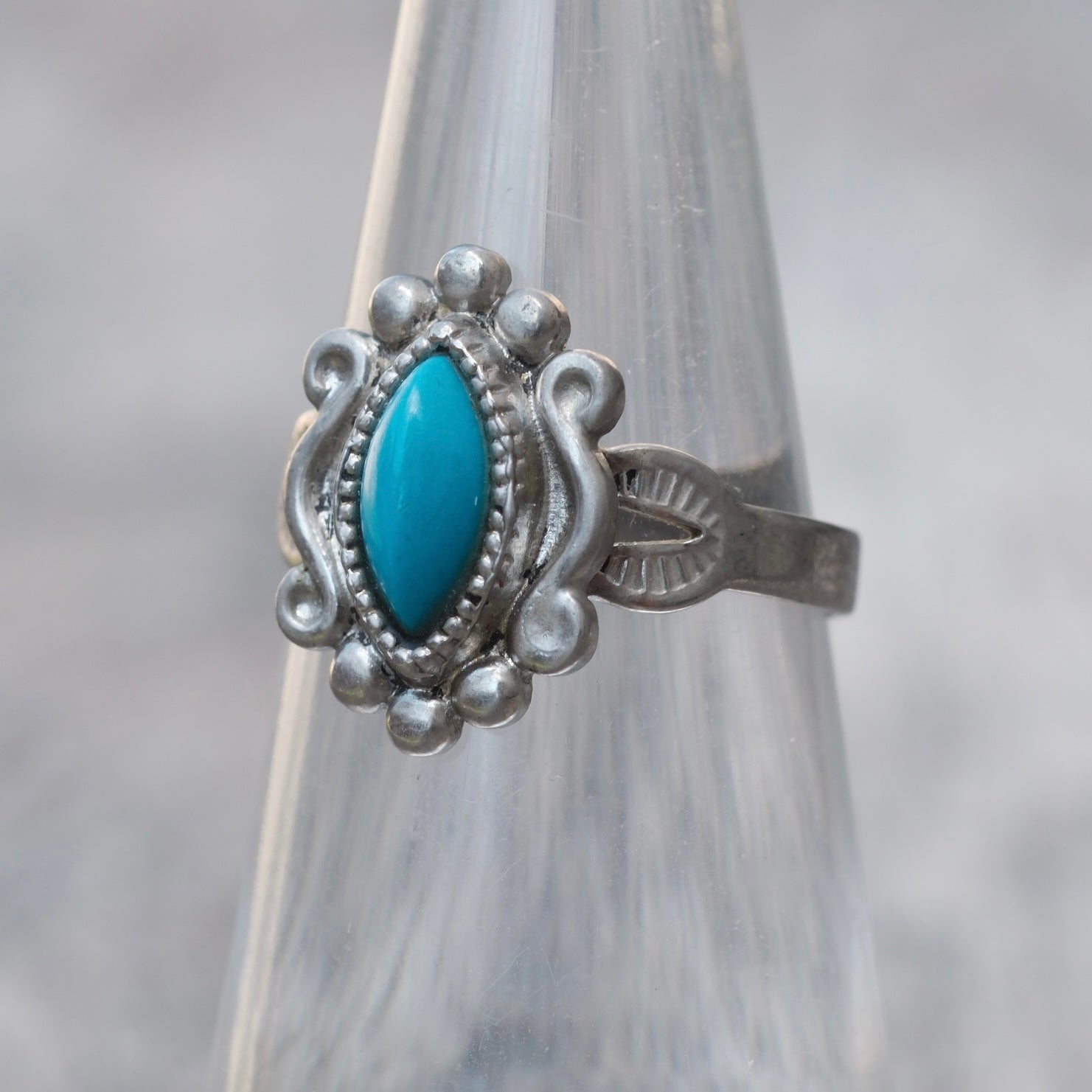 Vintage Sterling Turquoise Ring 4.75