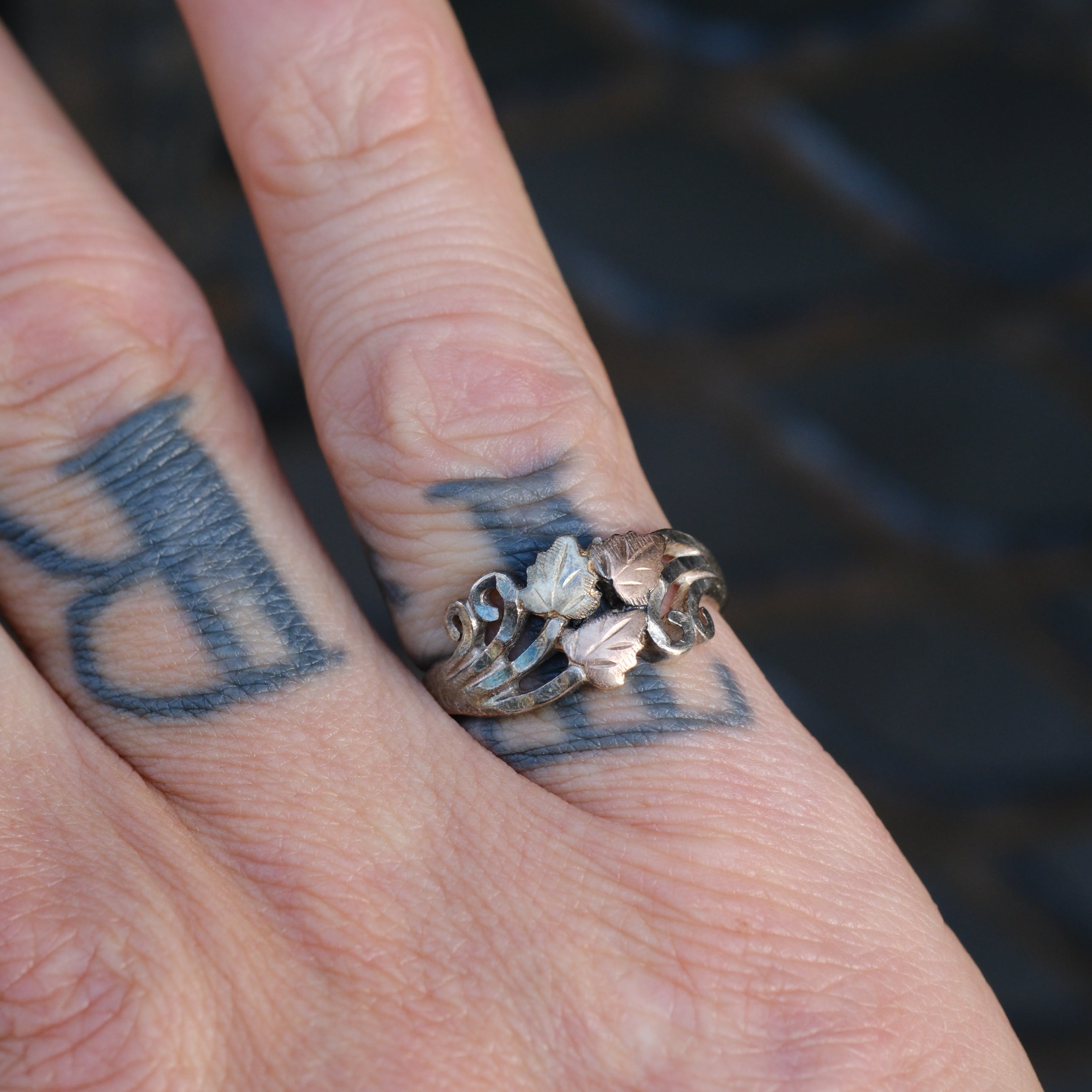 Vintage Sterling and Gold Leaf Ring 5.75