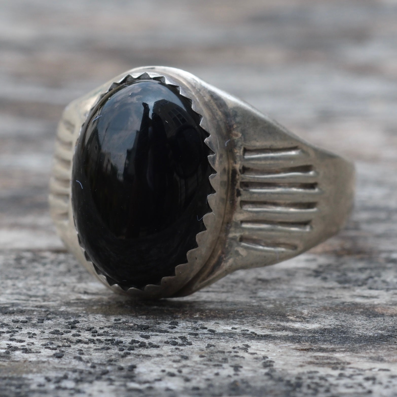 Vintage Sterling Onyx Stamped Band Ring 8.25