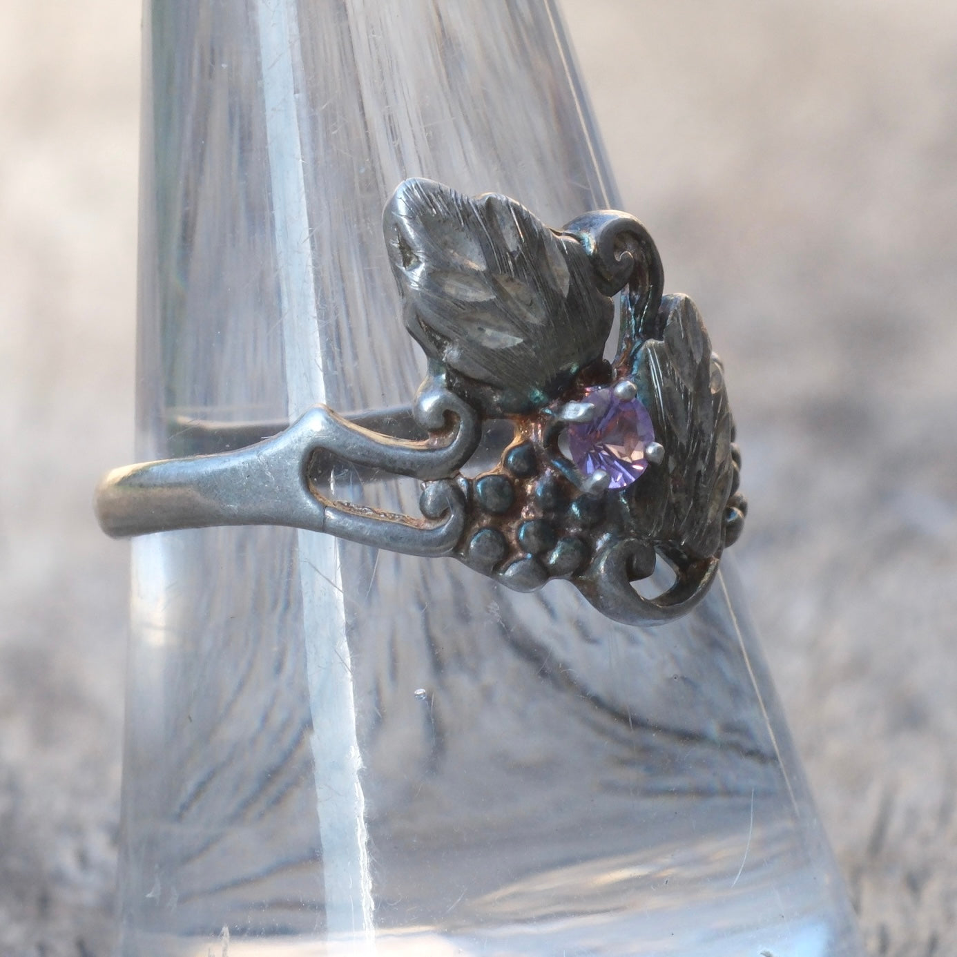 Vintage Sterling Silver Amethyst Leaf Ring 9