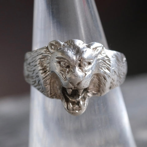 Vintage Sterling Silver Lion Ring 5.5