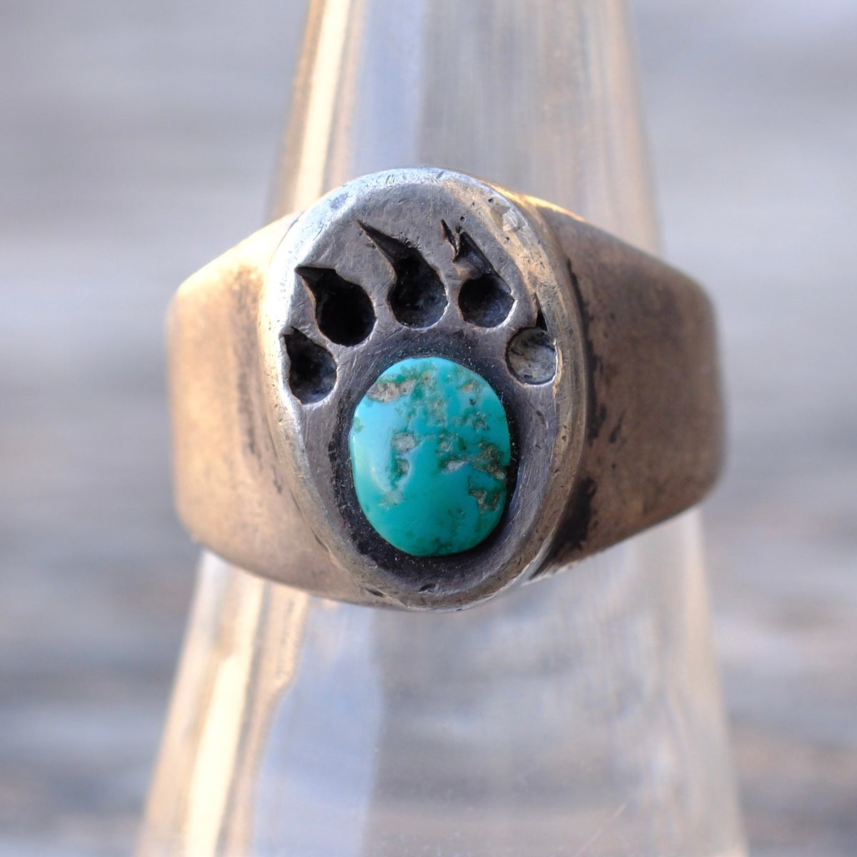 Vintage Sterling turquoise Bear Paw Ring 8.25