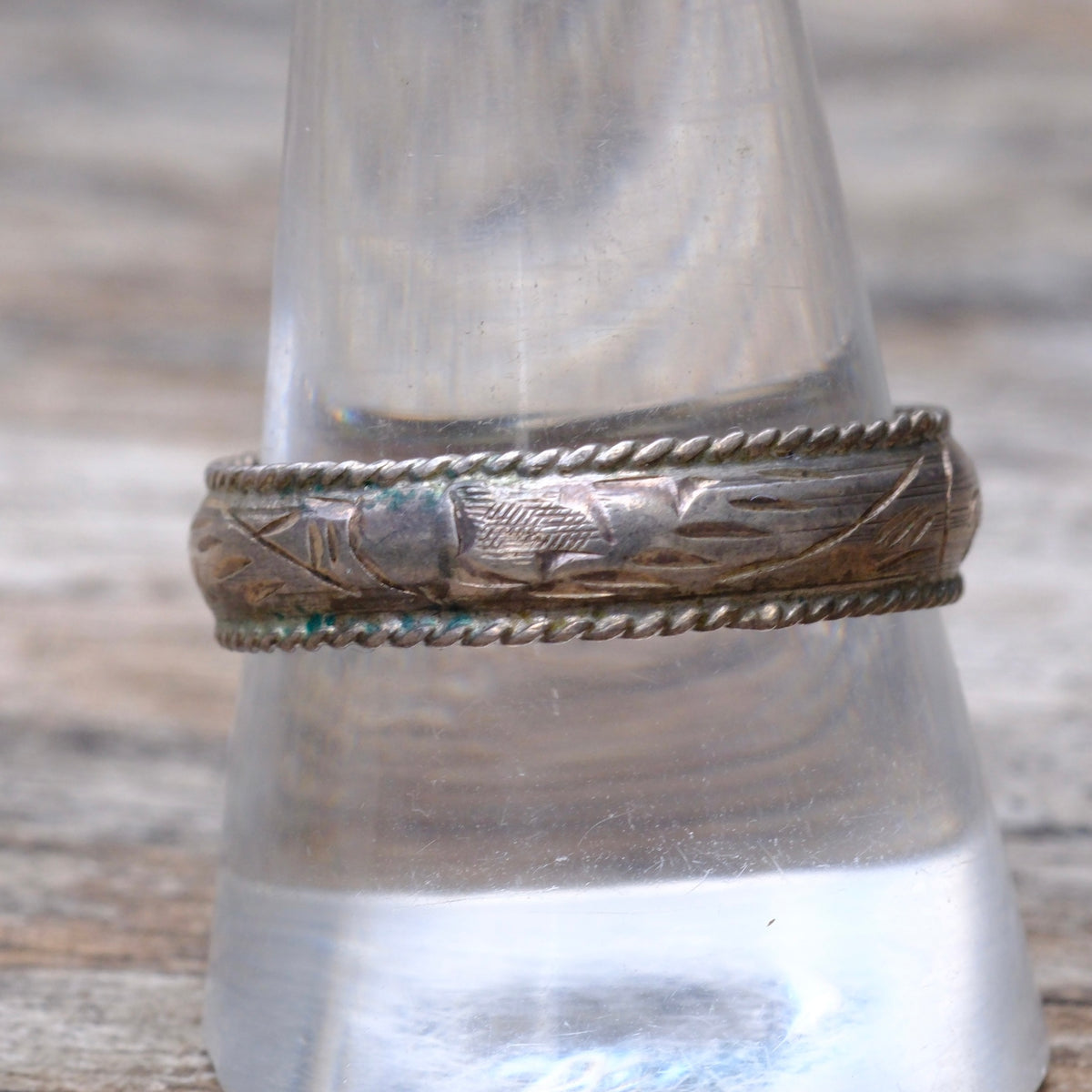 Vintage Sterling Silver Scroll Band Ring 10.75