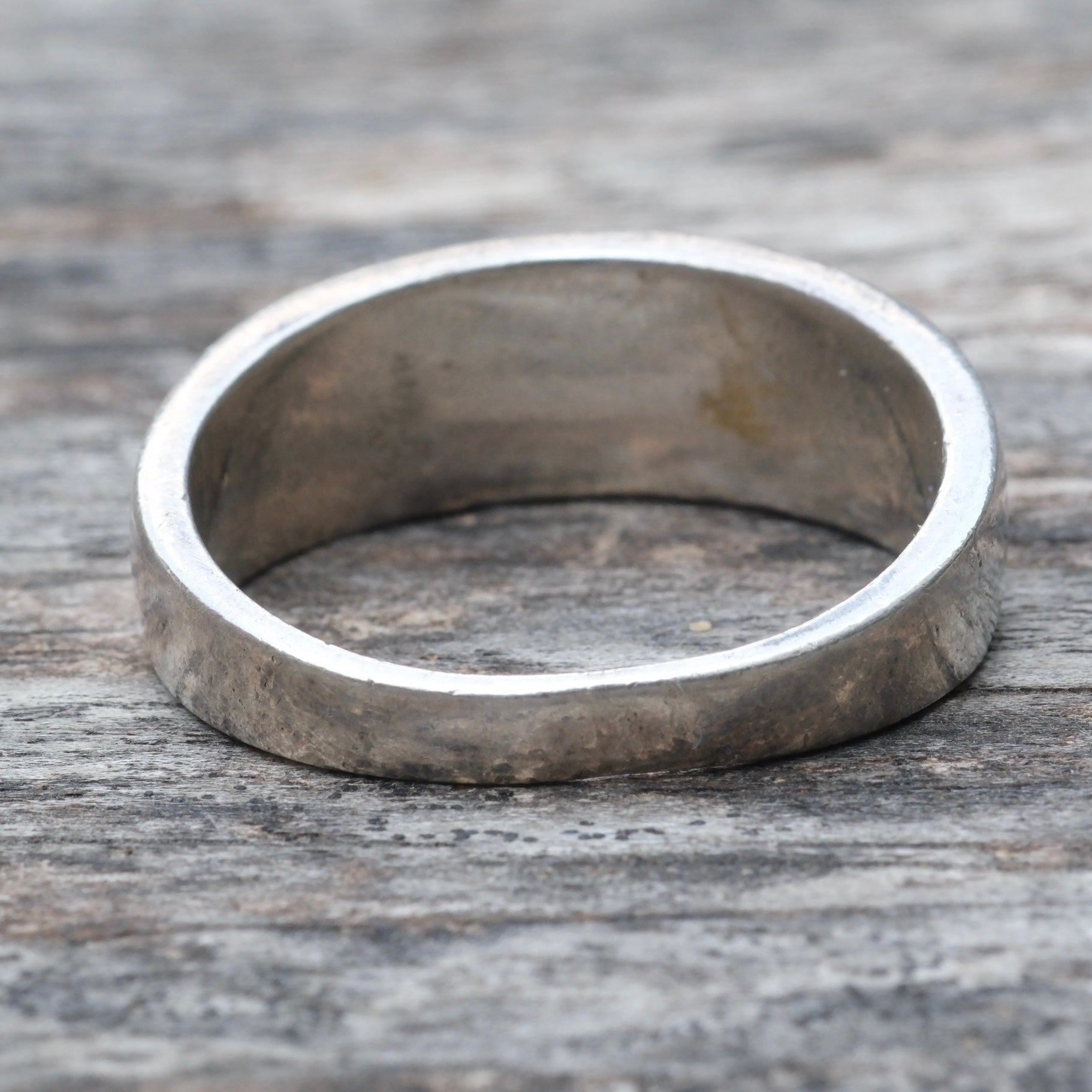 Vintage Sterling Silver Wolf Band Ring 13.25